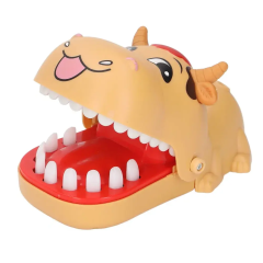Игрушка-ловушка "Корова"